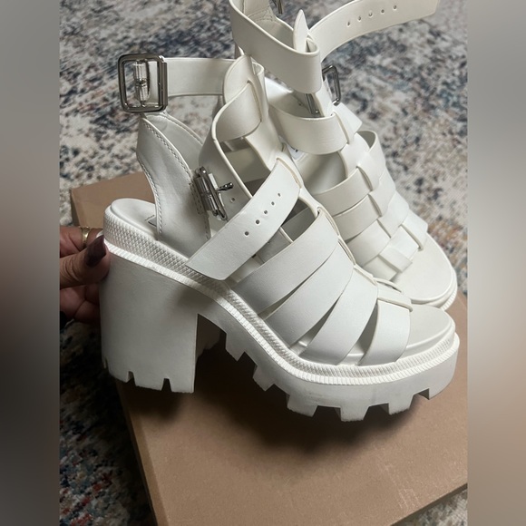 Steve Madden Cosmic Sandal - Picture 3 of 11